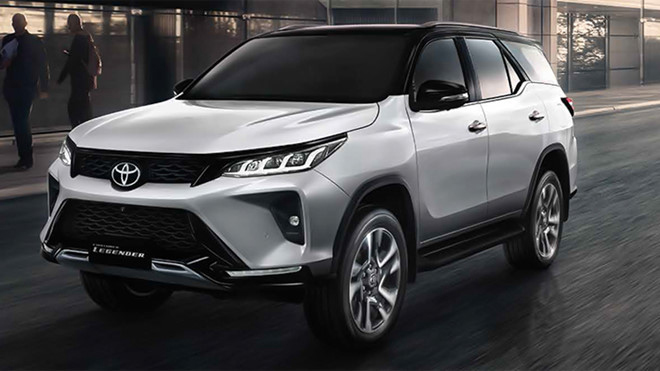 Toyota Fortuner 2021 sắp bán tại Việt Nam lộ thông số kỹ thuật - 1