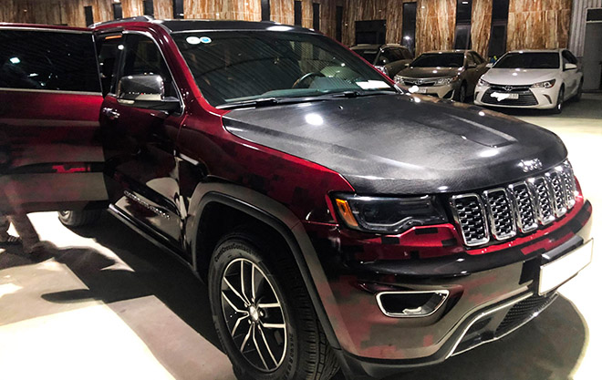 Xe SUV Jeep Cherokee đời 2017 chạy lướt rao bán hơn 2,6 tỷ đồng - 3