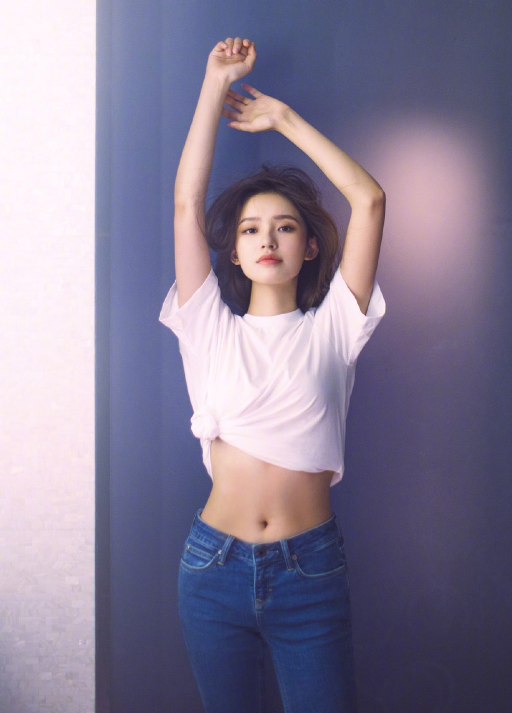 "Mỹ nhân ngư xứ Trung", "người đàn bà trẻ con xứ Hàn" thon mảnh nhờ ăn... kẹo mút - 4