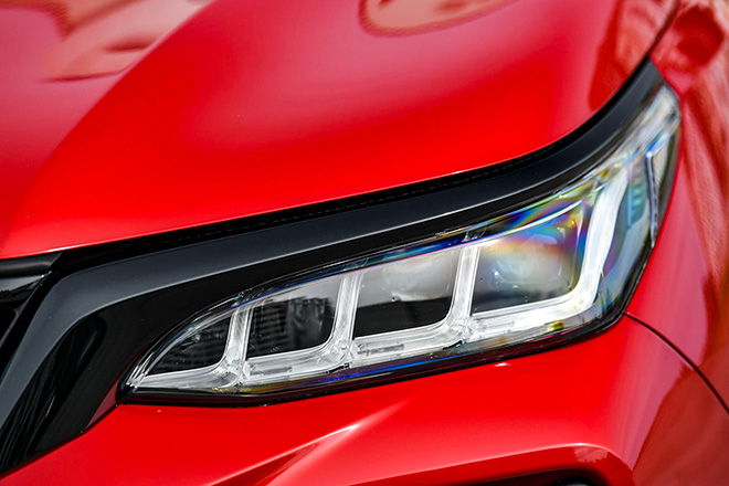 Toyota Fortuner sẽ có thêm phiên bản máy dầu 200 mã lực tại Việt Nam - 11