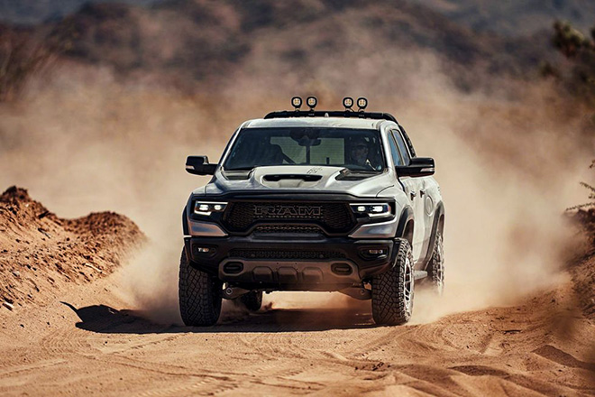 Xe bán tải RAM 1500 TRX chính thức lộ diện, cạnh tranh Ford F-150 Raptor tại Bắc Mỹ - 5