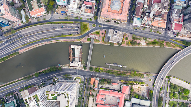 Dự án chống ngập 10.000 tỉ ở Sài Gòn lắp 2 cửa van nặng 460 tấn - 7