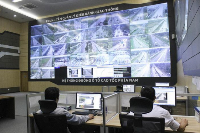 Ngồi nhà phạt vi phạm, điều tiết giao thông - 3