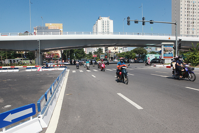 Cầu vượt trăm tỷ kết nối 3 quận ở Hà Nội trước ngày thông xe - 13