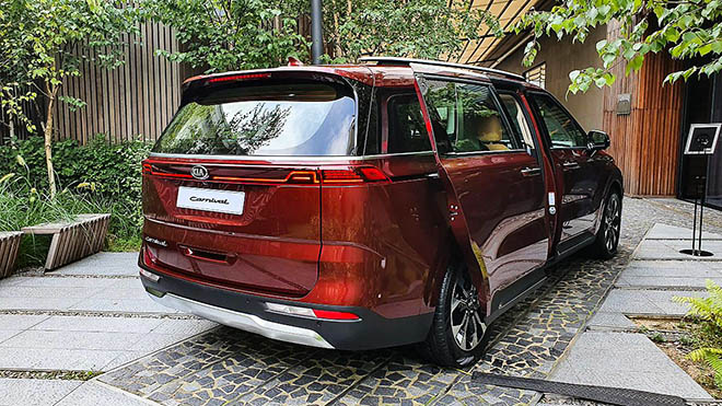 Ảnh thực tế dòng MPV KIA Sedona thế hệ mới, giá từ 745 triệu đồng - 7