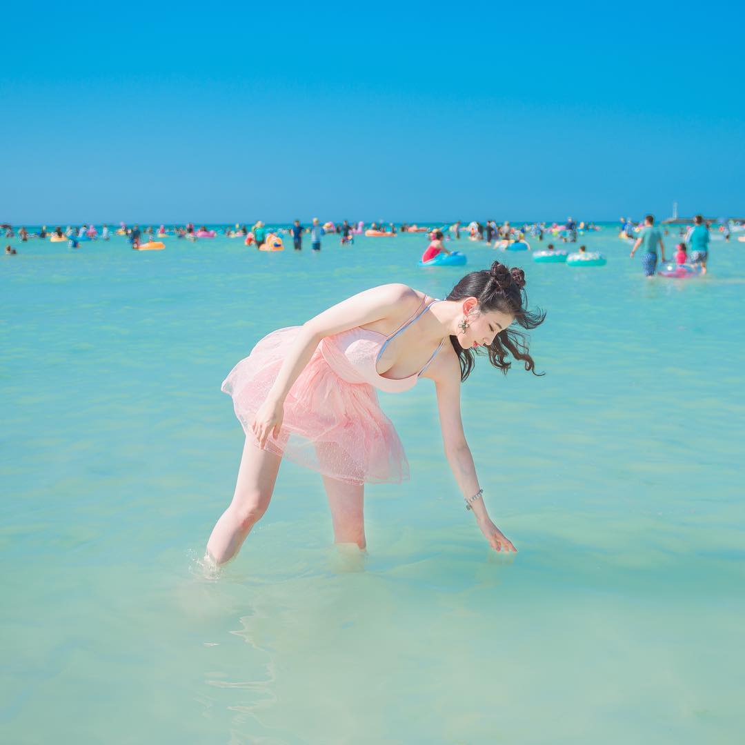 "Siêu phẩm tạp chí đàn ông Hàn" từng đến Việt Nam làm gì để khiến ai gặp cũng mê mệt? - 4