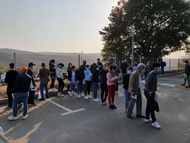 Hành trình đặc biệt của đoàn người Việt từ châu Phi về TP.HCM - 6