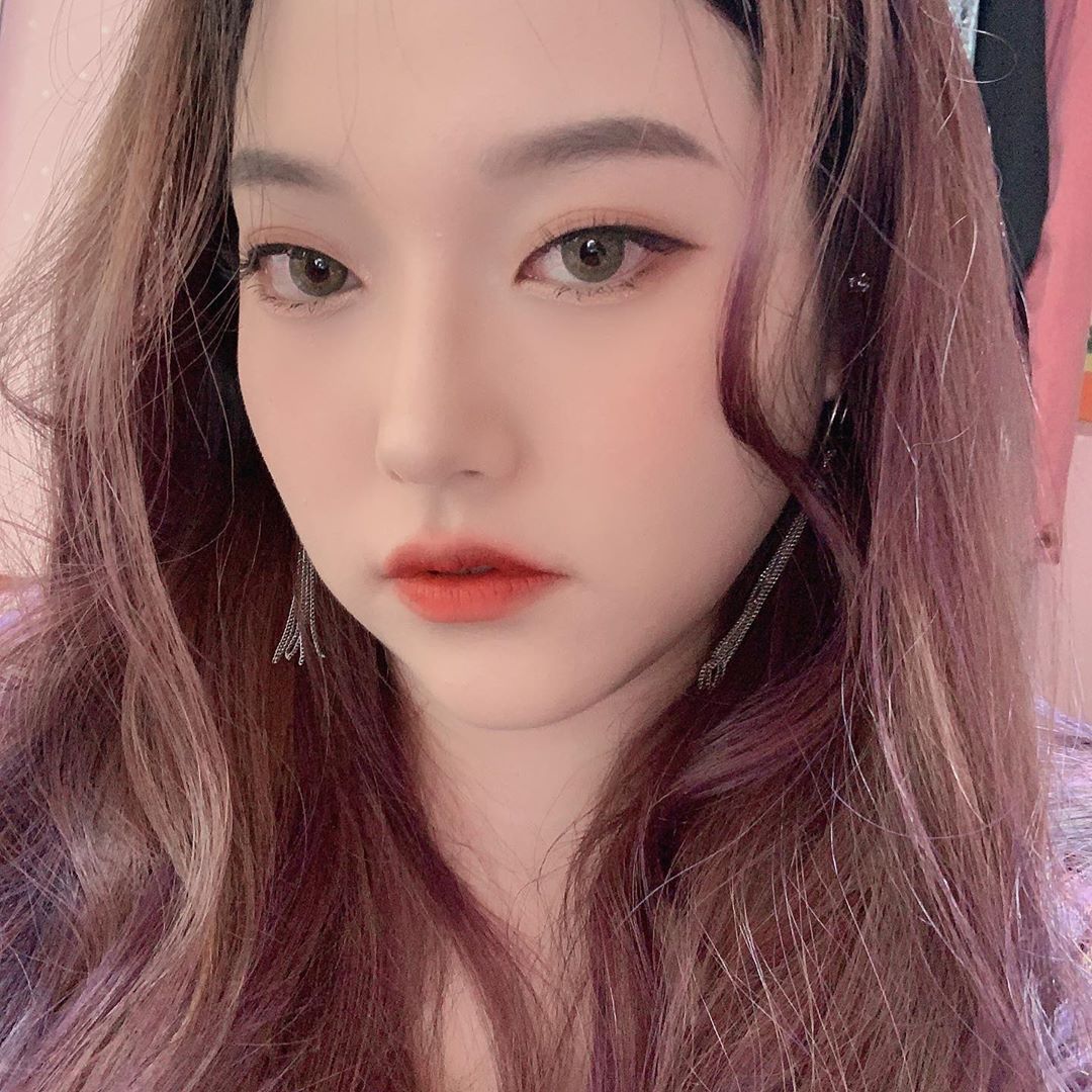 Cô gái Hàn cao "3m bẻ đôi", nặng gần 100kg vất vả giảm cân để xinh đẹp - 2