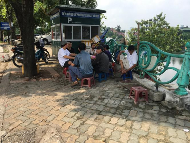 ‘Chợ người’ Hà Nội ế ẩm vì dịch COVID - 19 - 5
