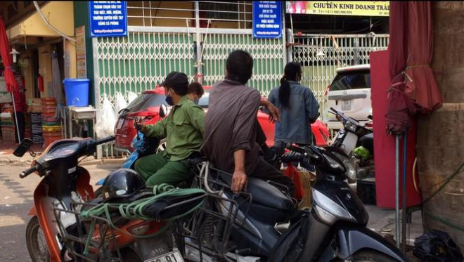 ‘Chợ người’ Hà Nội ế ẩm vì dịch COVID - 19 - 12