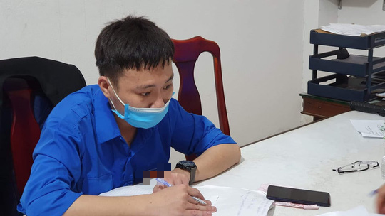 Giả danh phóng viên và đại biểu Quốc hội để lừa mua vé máy bay - 2