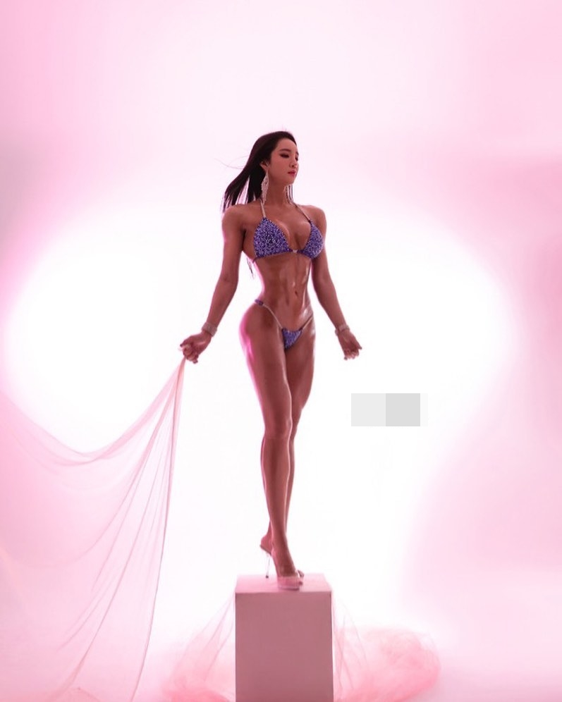 Ai nói gái Hàn chỉ toàn "liễu yếu đào tơ", nhìn 2 người đẹp cơ bắp này mà choáng - 8