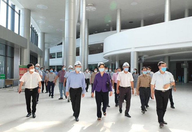 Bộ Y tế làm việc với BV Bạch Mai và BV Việt Đức dự án cơ sở 2 về mua sắm thiết bị y tế - 2