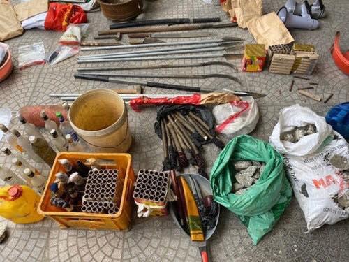 Sáng nay 7-9, thắt chặt công tác an ninh cho phiên tòa xét xử 29 bị cáo ở Đồng Tâm - 4