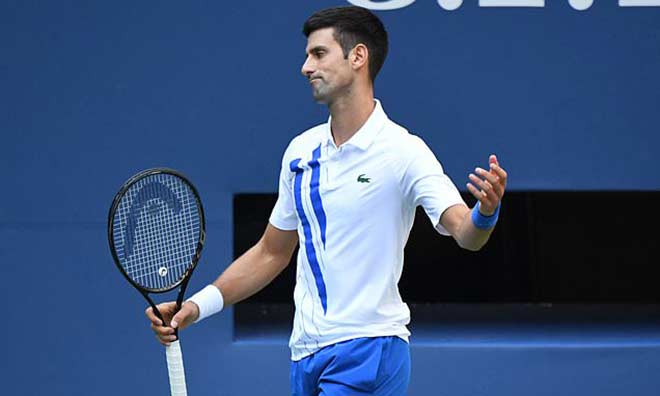 Sững sờ pha bóng khiến Djokovic bị loại khỏi US Open vì nóng giận - 1