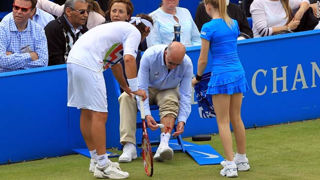 Djokovic bị loại US Open vì hành vi "phi thể thao": Những cú sốc chấn động - 4