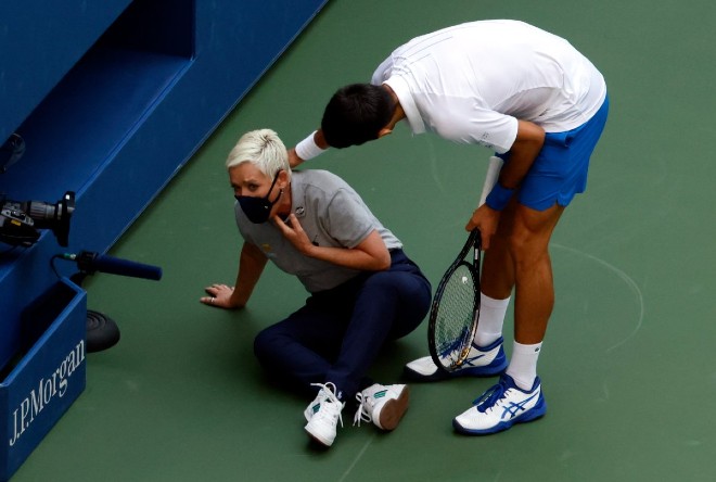 Djokovic nói gì sau scandal bị loại khỏi US Open gây chấn động? - 1