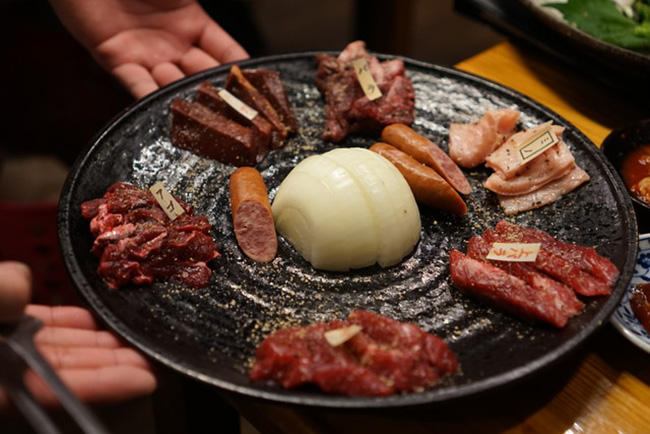 Tại sao người Nhật lại thích ăn thịt ngựa sống? - 2