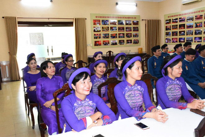 Lãnh đạo ngành văn hóa lên tiếng chuyện nam công chức mang áo dài ngũ thân đến công sở - 6