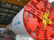 Cận cảnh robot đào hầm đường sắt Nhổn- ga Hà Nội dài hơn 100m, nặng 850 tấn