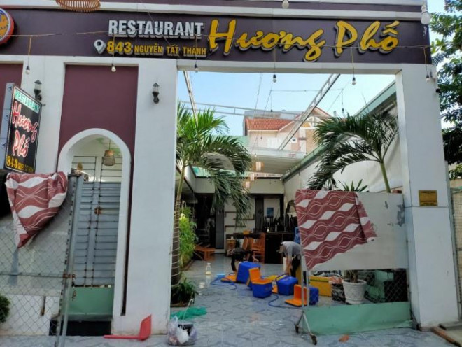 Đà Nẵng: Nhà hàng hối hả dọn dẹp chờ đón khách sau thời gian dài chống dịch - 4