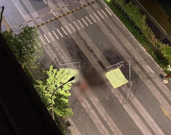 Tin tức 24h qua: Nấu cháo gà nguyên lông, con trai bà Tân Vlog bị phạt nặng - 3