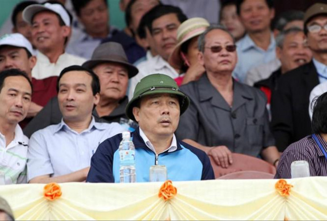 Bầu Đệ và những 'pha' ồn ào của CLB Thanh Hóa - 1