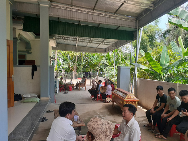 Gia cảnh đáng thương của học sinh lớp 5 bị tường sập đè tử vong - 2