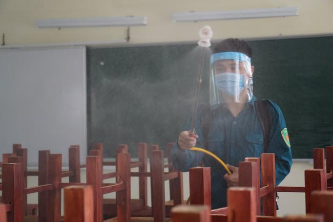 Ảnh: Đà Nẵng trong ngày cuối tuần đầu tiên sau lệnh nới lỏng giãn cách xã hội - 10