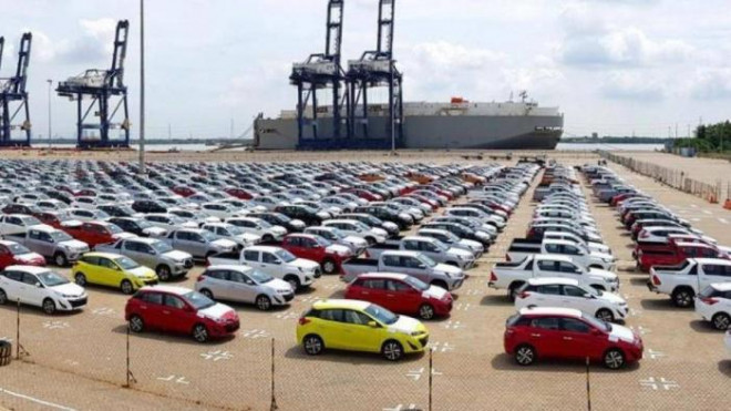 Doanh số bán ra xe ô tô các hãng giảm mạnh trong tháng 8/2020 - 1