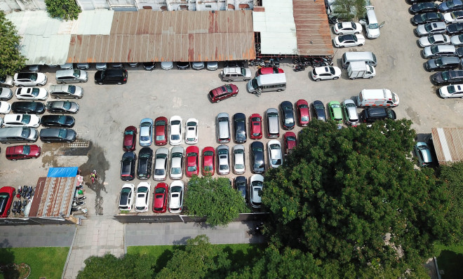 Ngày thứ 3 bà chủ Hoa Tháng Năm hầu tòa, bên trong khu đất ngàn tỉ 8-12 Lê Duẩn có gì? - 4