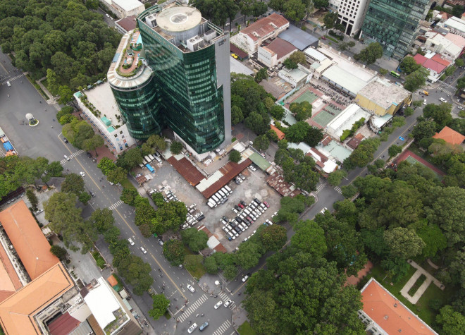 Ngày thứ 3 bà chủ Hoa Tháng Năm hầu tòa, bên trong khu đất ngàn tỉ 8-12 Lê Duẩn có gì? - 8