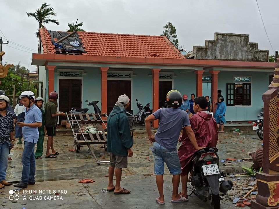 Nhìn lại sức tàn phá của cuồng phong bão số 5 ở miền Trung - 12