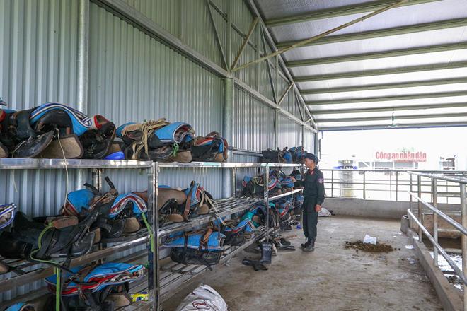 Những "chiến sĩ 4 chân" trung thành - 11