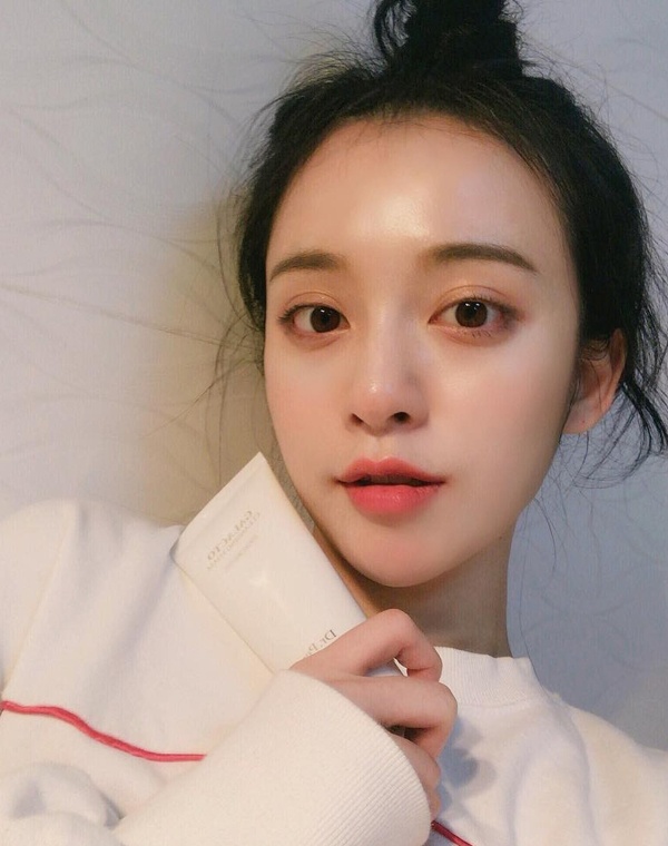 Những mẹo chăm sóc để làn da nhạy cảm khỏe mạnh hơn - 6