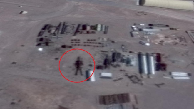 Thợ săn UFO tuyên bố tìm thấy người ngoài hành tinh “cao 16m” ở vùng tuyệt mật Area 51 - 1