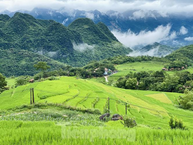 Đi săn mây ở Pù Luông, địa điểm sống ảo cho dân mê xê dịch - 1