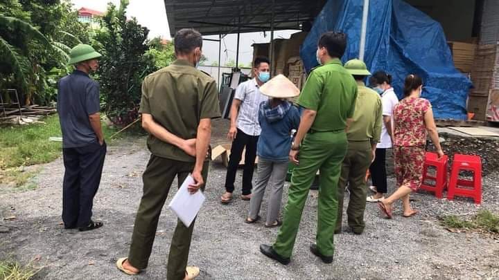 Phát hiện thi thể bé sơ sinh ven đường quốc lộ 21B - 2