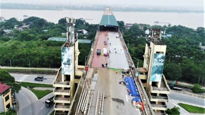 Toàn cảnh tăng tốc sửa chữa mặt cầu Thăng Long - 20