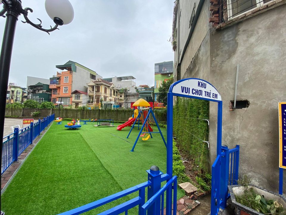 Vụ trẻ 5 tuổi bị ngã gãy tay trong giờ học: Nhà trường nói gì? - 2