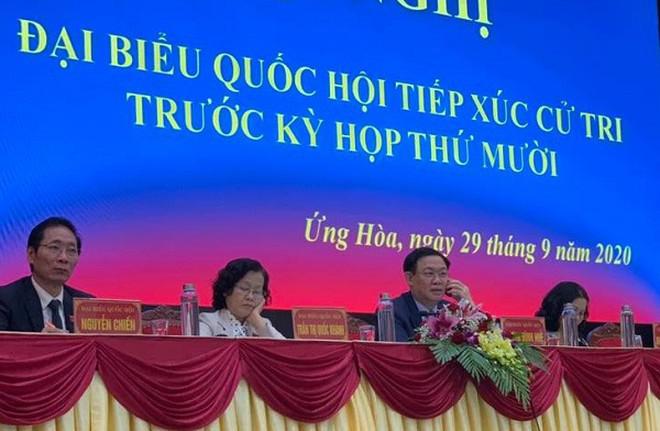 Nghe dân nói mắc kẹt 2,7 tỉ đồng, Bí thư Vương Đình Huệ rút điện thoại gọi giải quyết ngay - 2
