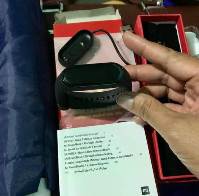 Gia Lai chi hơn 1,2 tỉ đồng mua cặp da, vòng tay thông minh… phục vụ đại hội Đảng - 2