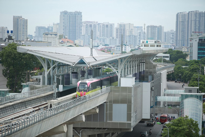 Hình ảnh đoàn tàu Nhổn - ga Hà Nội chạy thử nghiệm 8,5km trên cao - 11