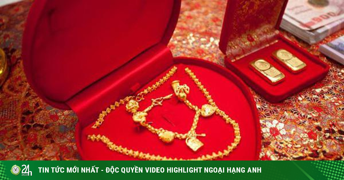 Nhà chồng tuyên bố tặng 10 cây vàng nhưng ra điều kiện cô dâu “đi cửa sau”