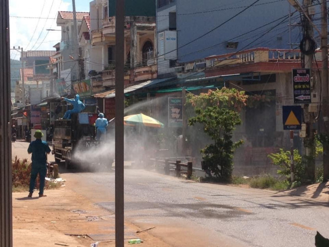 Đang cách ly, thanh niên vẫn đi ăn giỗ, thăm bạn gái... và dương tính SARS-CoV-2 - 2