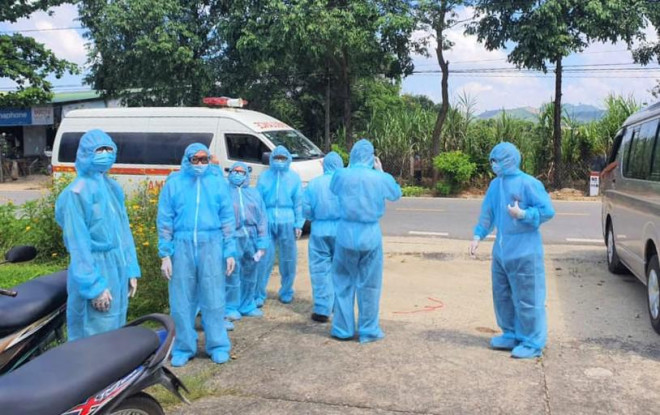Lâm Đồng: Khởi tố vụ án 2 vợ chồng làm lây lan dịch Covid-19 - 3