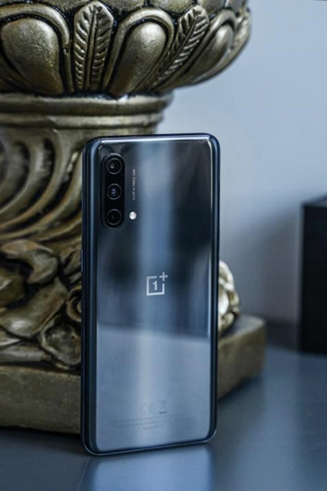 Cellphones mở bán loạt smartphone OnePlus, nhiều ưu đãi quà tặng độc quyền