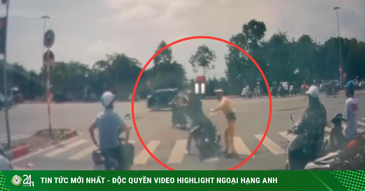 Clip: Thấy CSGT áp sát, lái xe máy tăng ga tháo chạy nhận ngay "kết đắng" - Vimarsana News