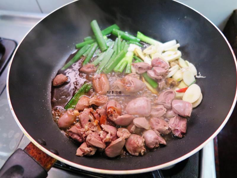 Con gà có bộ phận này cực ngon nhưng bé xíu, hiếm khi bán đại trà, nếu thấy phải mua ngay - 5