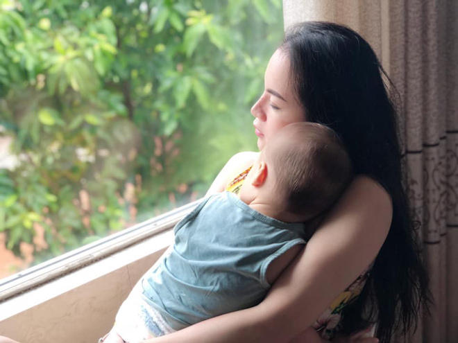 Cô gái quen trai Tây 2 tuần đã chửa, từ lúc quen đến lúc sinh con chỉ gặp đúng 2 lần - 6